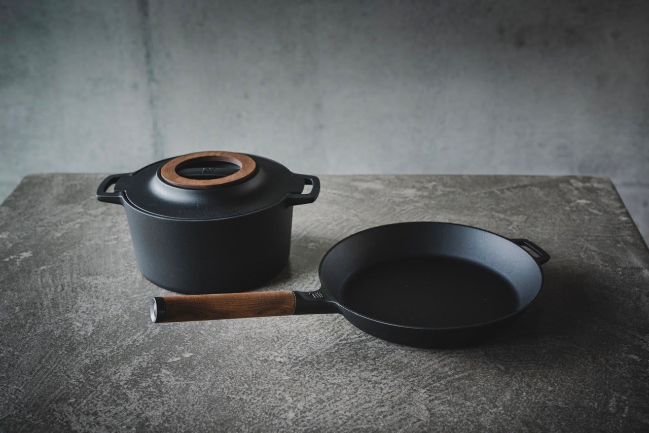Norden Cast Iron Frying Pan, 9.45"