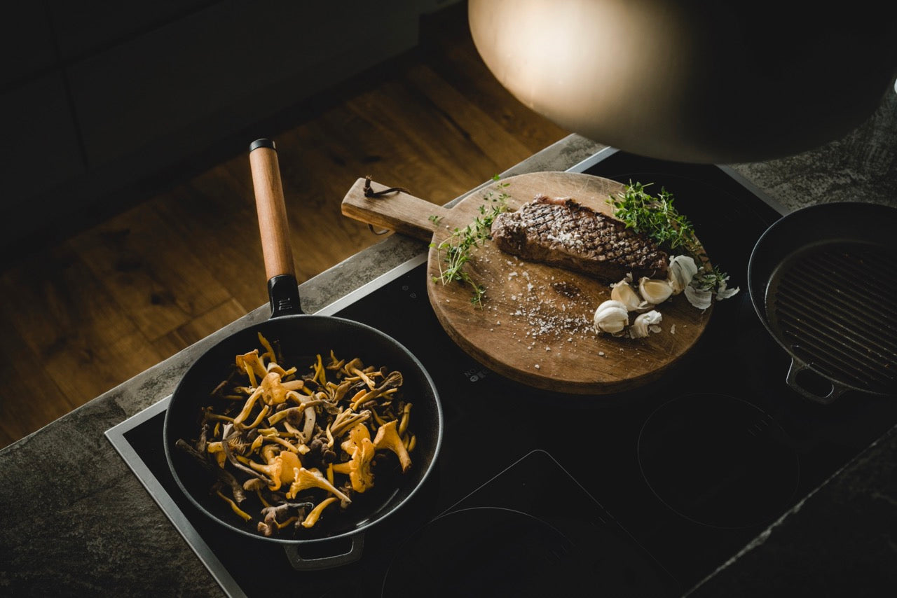 Norden Cast Iron Frying Pan, 11"