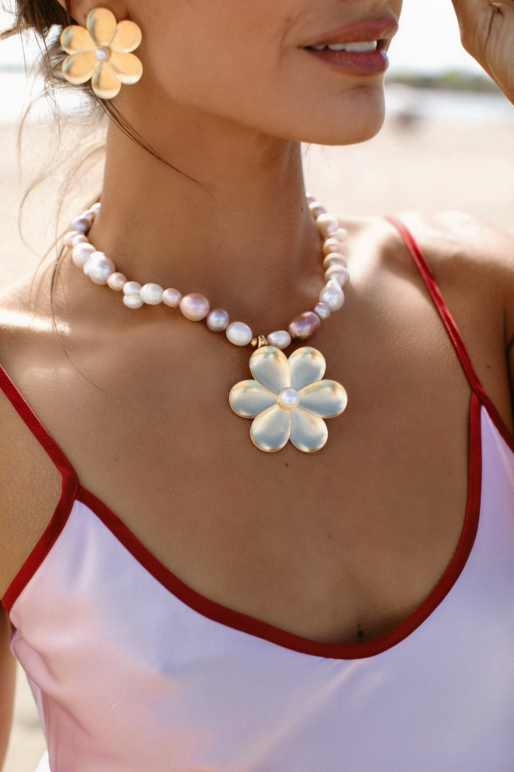 Flora Necklace