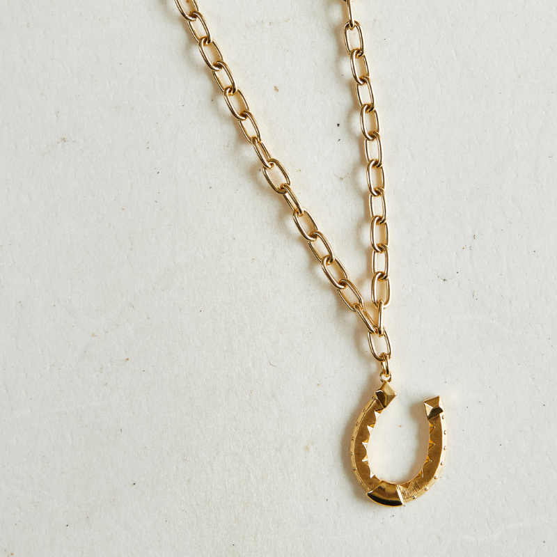 Fortuna Horseshoe Necklace
