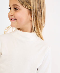 Frank T-Neck in Vanilla Piping