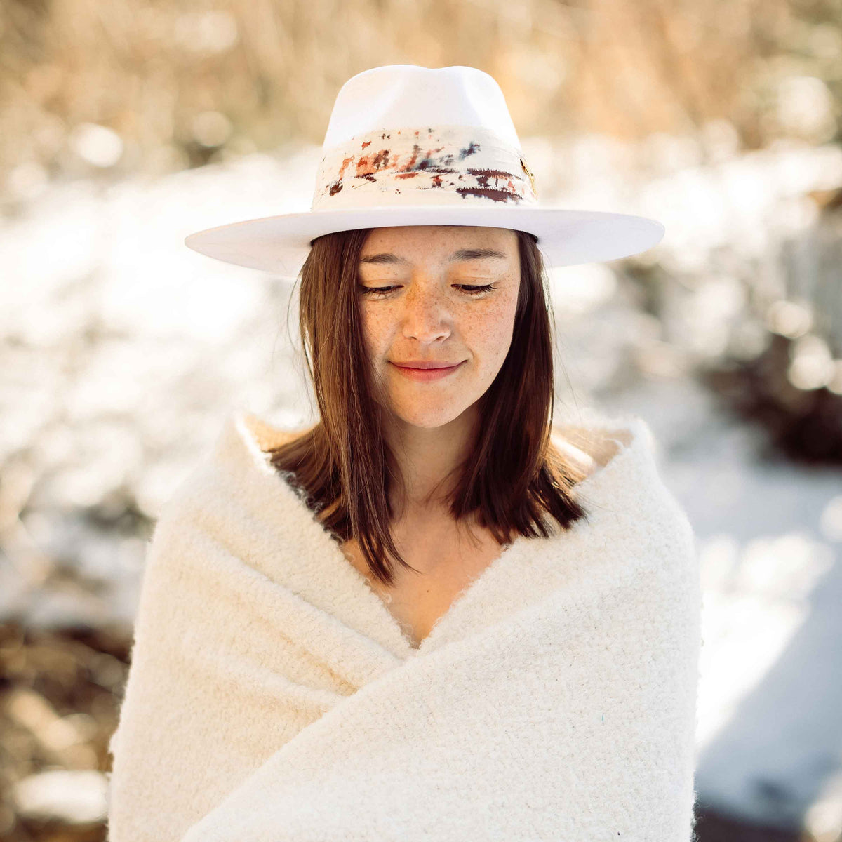 Begonia Hat in White