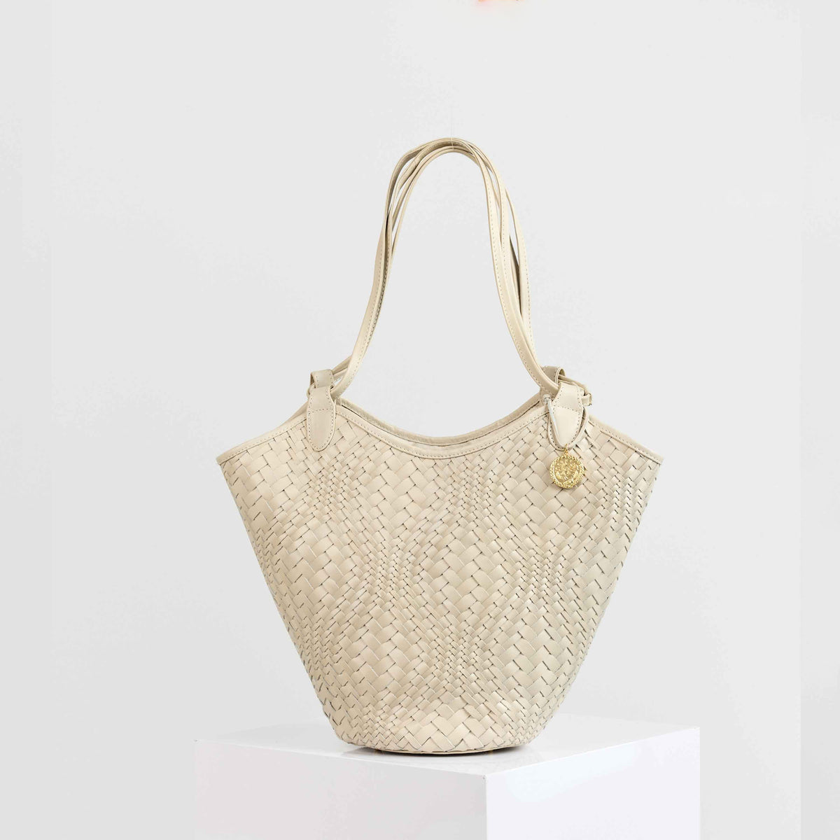 Flow Midi Handbag in Ivory