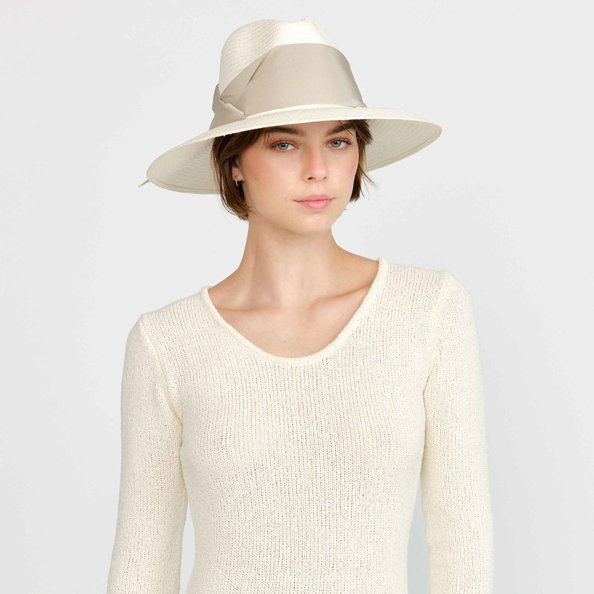 Gardenia Hat in White & Taupe
