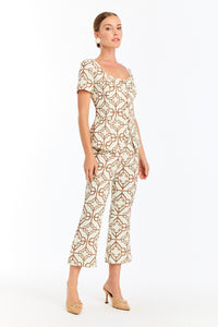 Geneva Top in Quatrefoil Tile