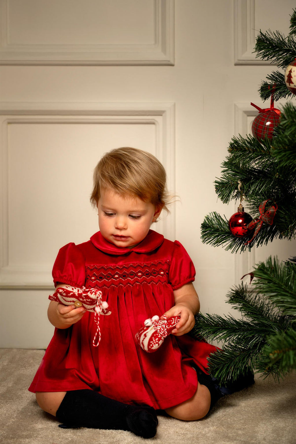 Camille Velvet Short Dress in Cherry