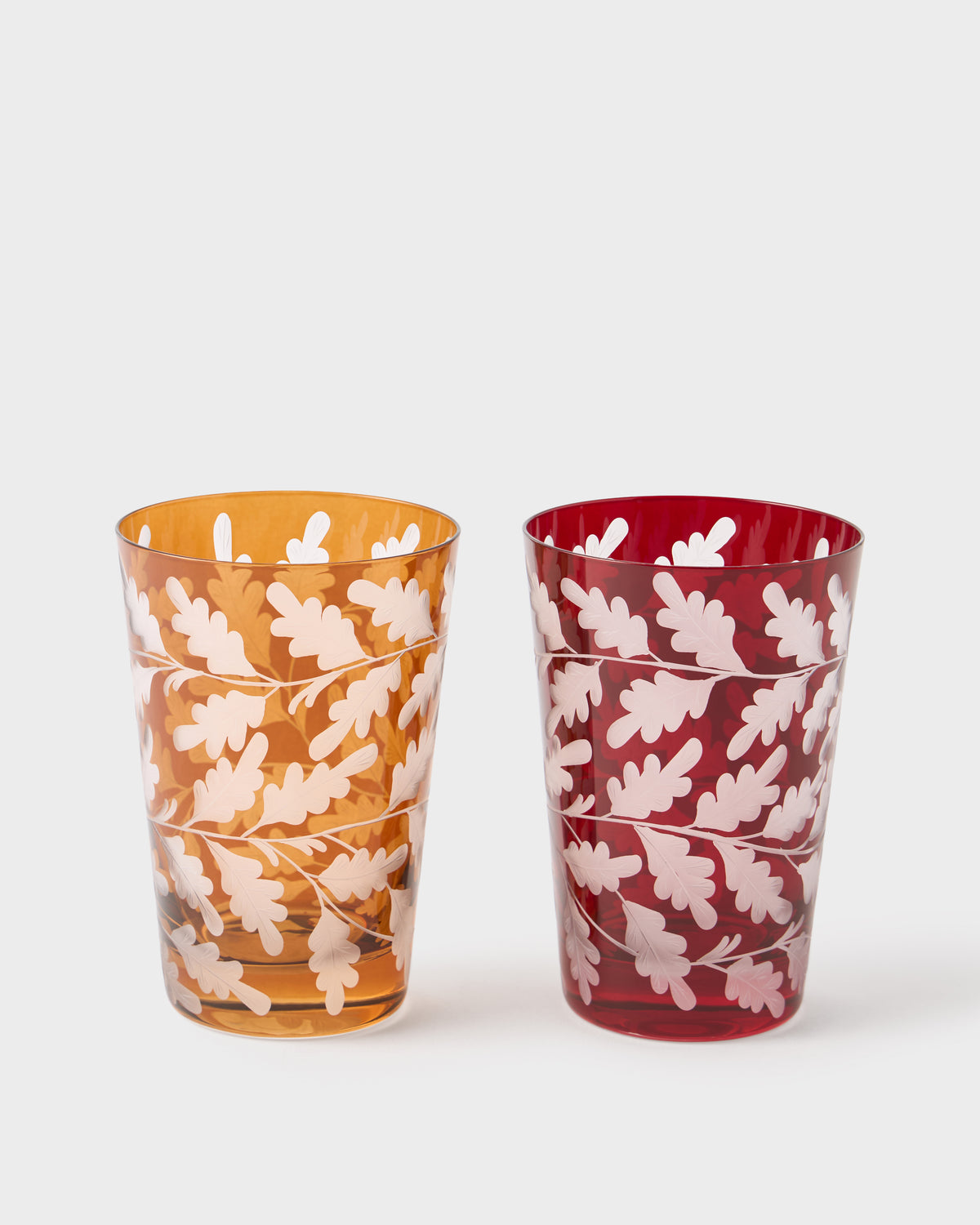 Engraved Oak Leaf Water Tumbler in Walnut
