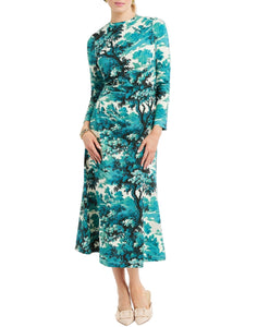Gabriella Midi Dress in Ceramic Toile front – printed jersey body-skimming midi dress with crew neckline and ruched waist by Mestiza New York.