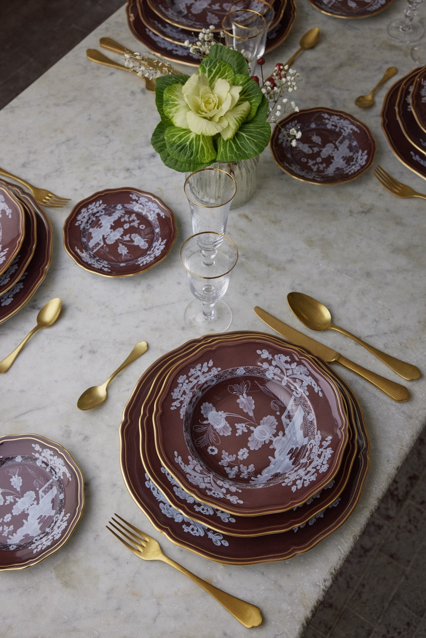 Oriente Italiano Antico Doccia Soup Plate in Castagna
