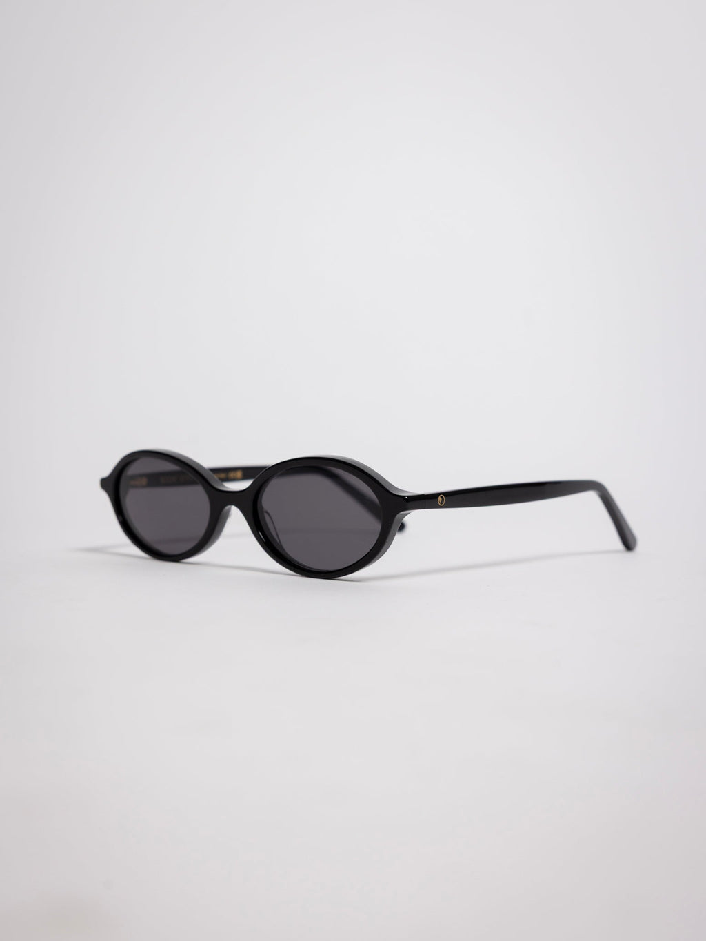 [variant:Black]