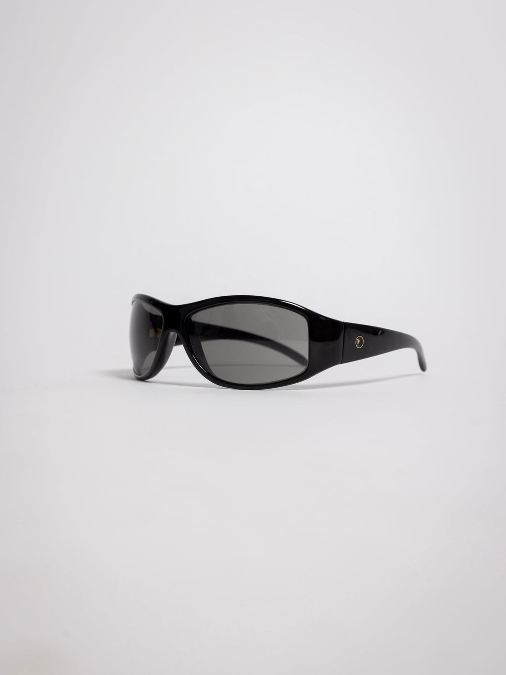 [variant:Black]