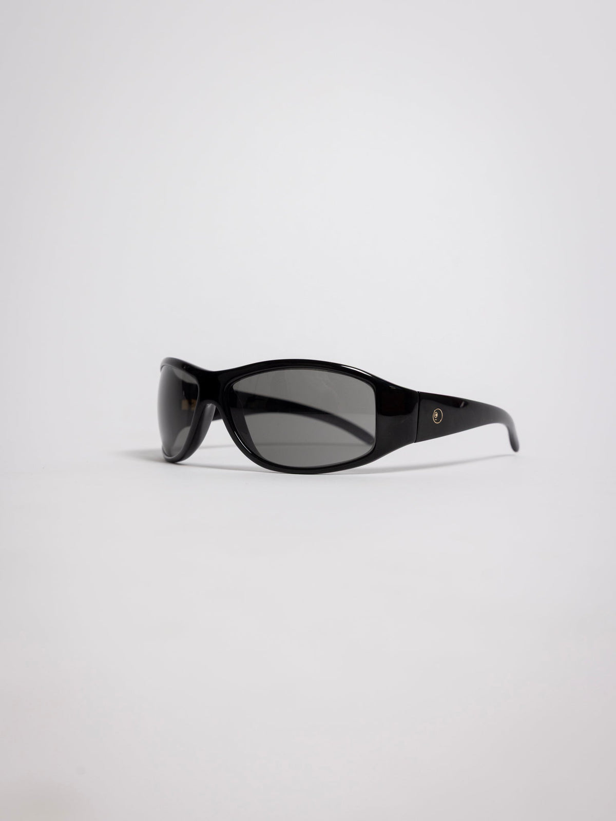 [variant:Black]