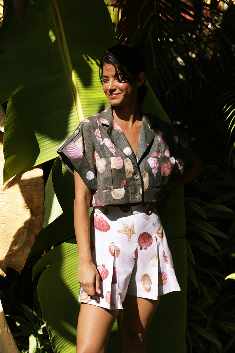 Guayaba Crop Top in Conchitas Black Print