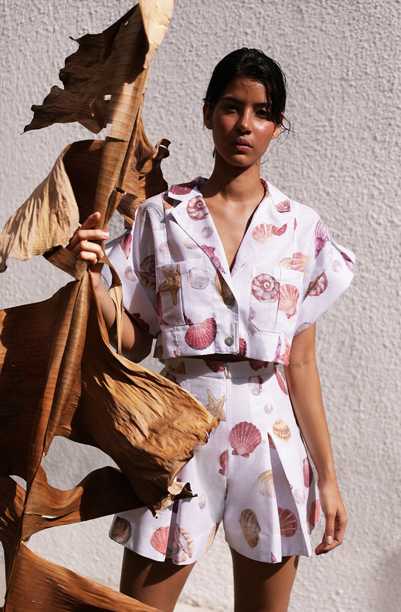 Perla Short in Conchitas White Print