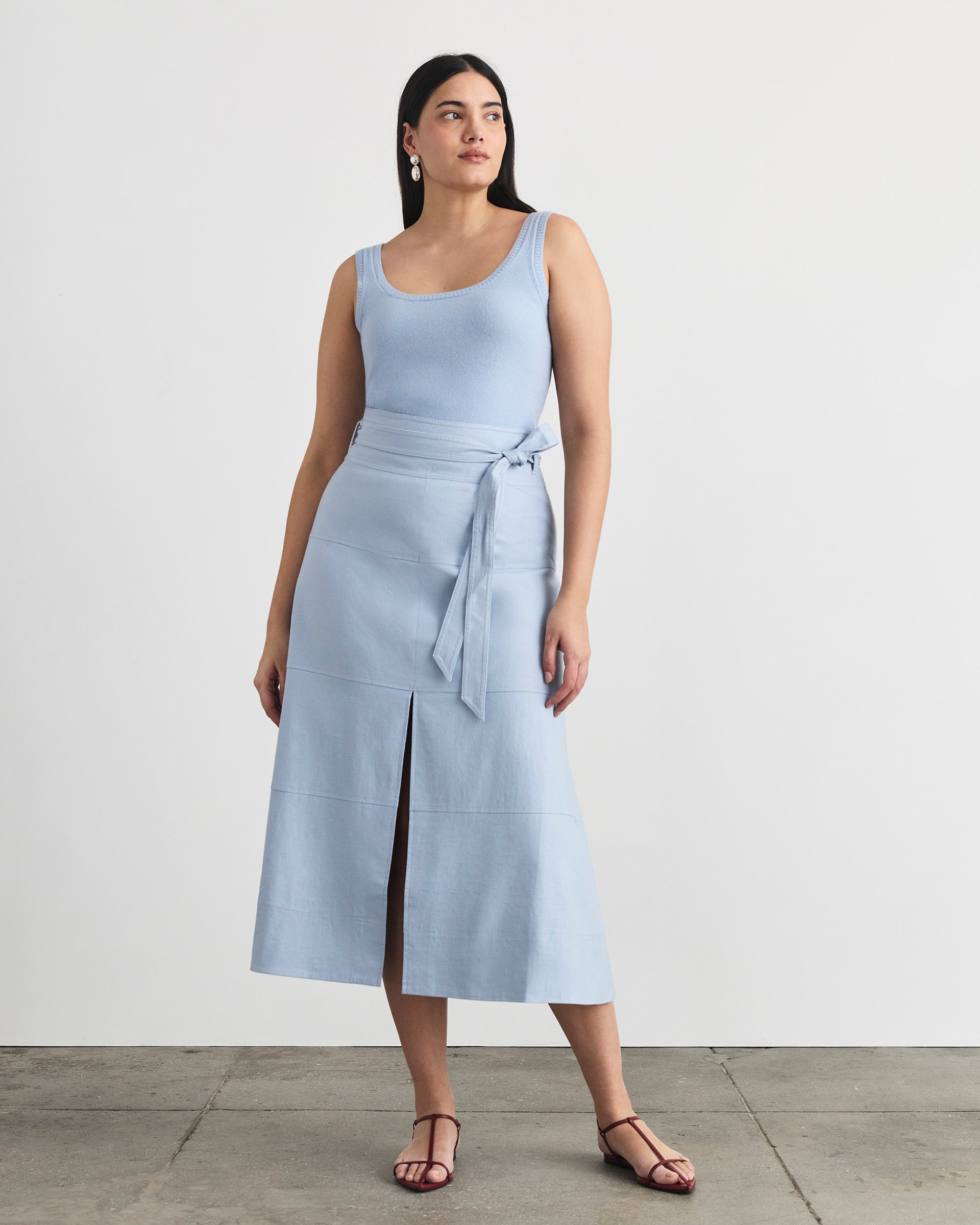 Linen Hudson Skirt in Powder Blue