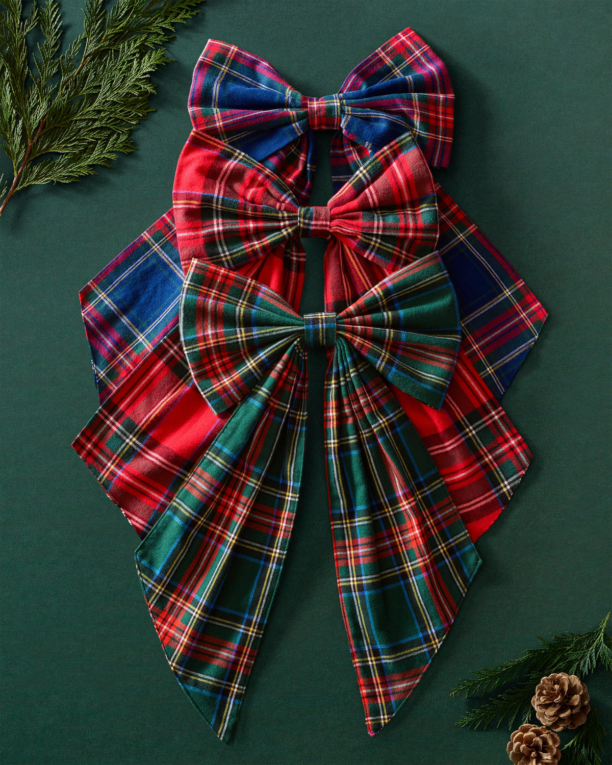 Wreath Bow in Kensington Tartan