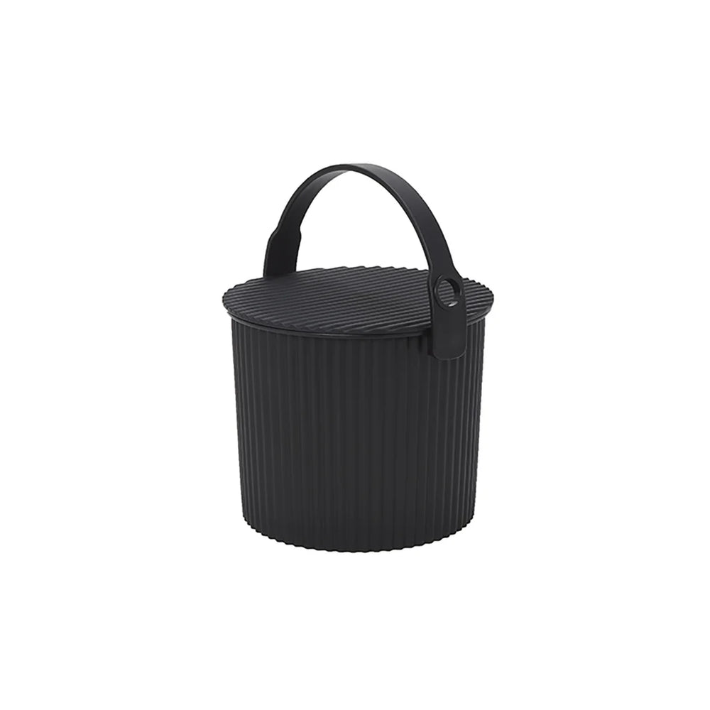 Hachiman Bucket Mini in Black