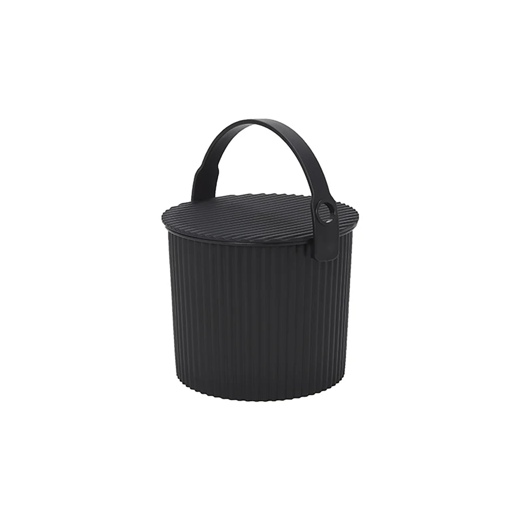 Hachiman Bucket Mini in Black
