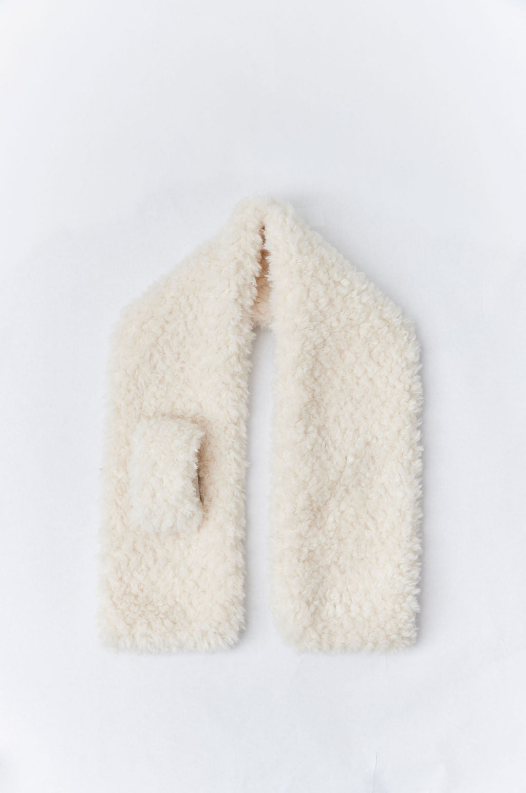 Teddy Sherpa Pull Thru
