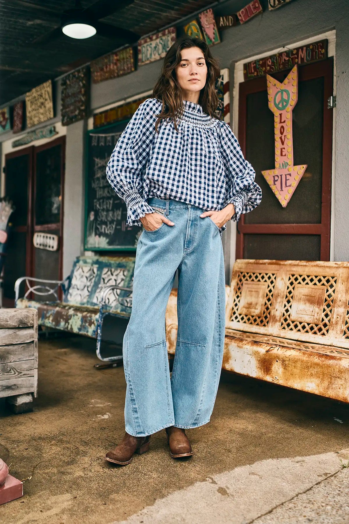 Hayes Top in Navy & White