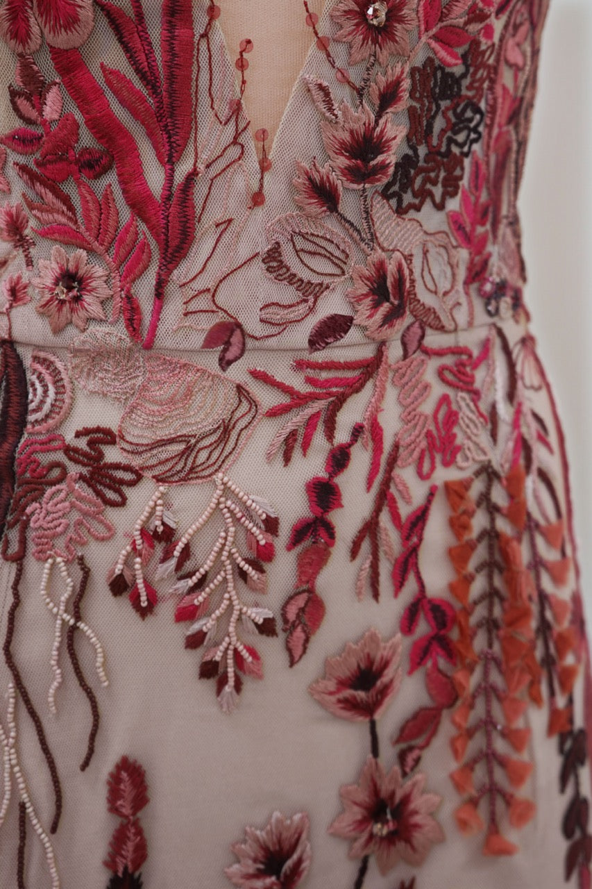 Underwater Wildflower Column Dress in Cranberry Cranberry / US 8
