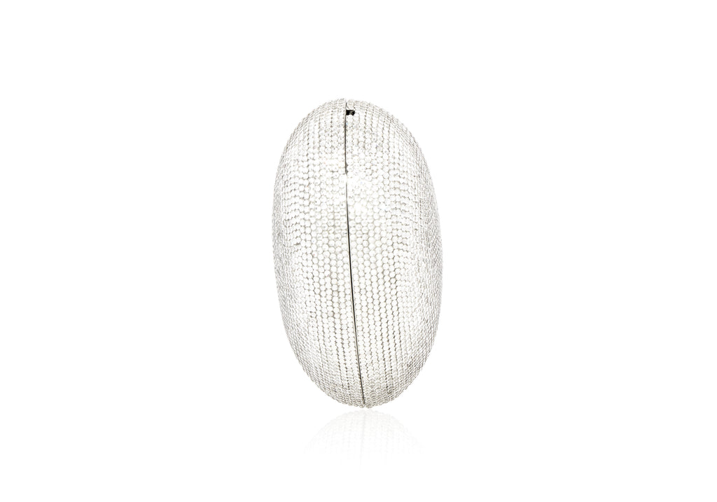 Petit Coeur L'amour Clutch in Silver
