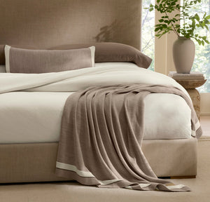 Court Knit Throw Blanket in Heathered Oatmeal