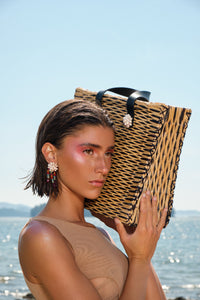 Amor Tote in Black