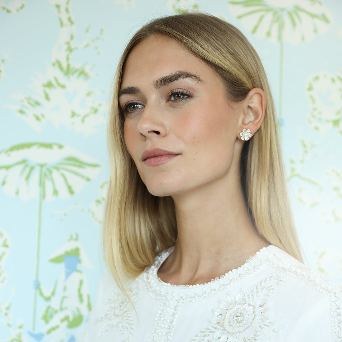 Holly Stud in Yellow Gold