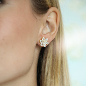 Holly Stud in Yellow Gold