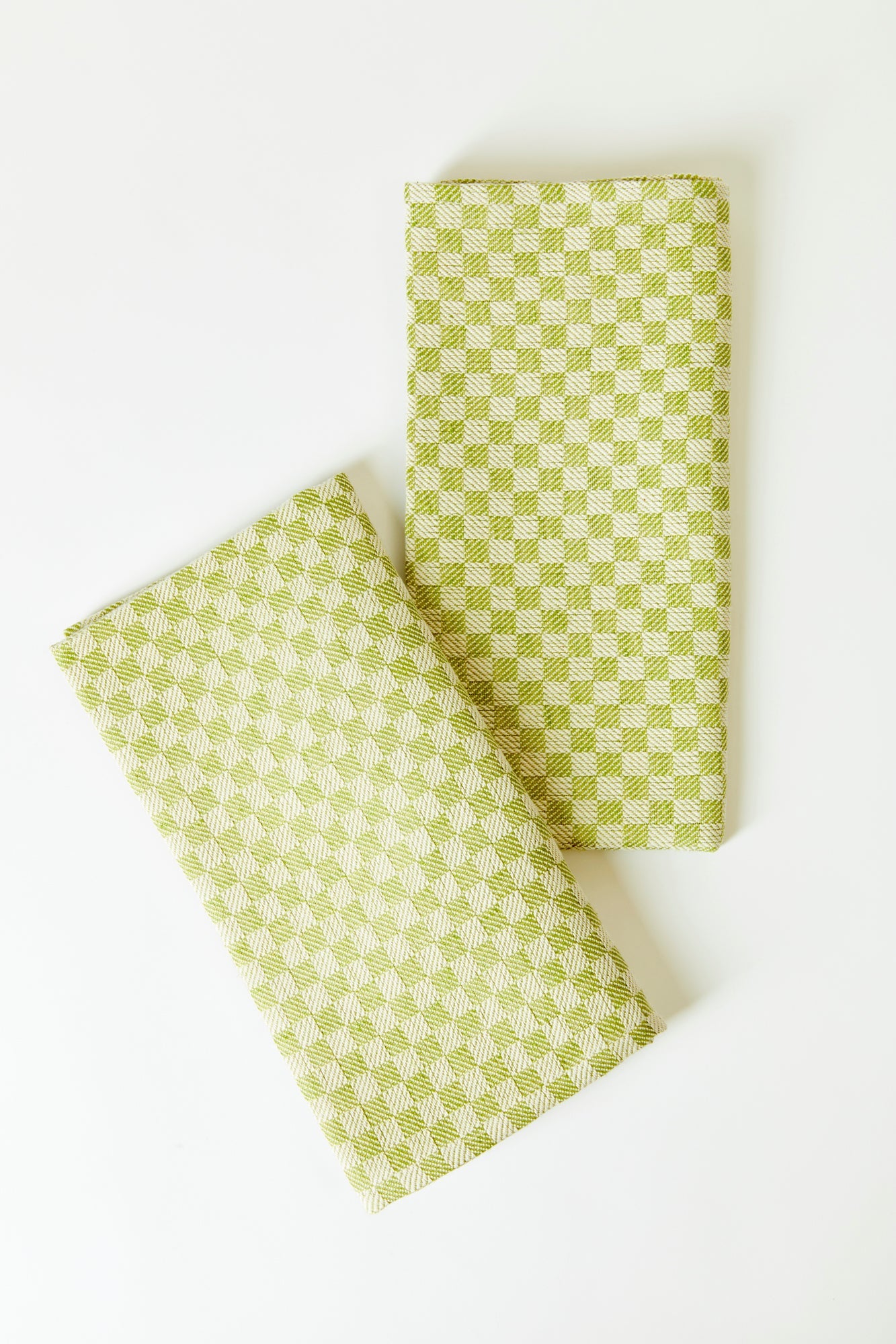 CHARTREUSE CHECKERED DINNER NAPKIN