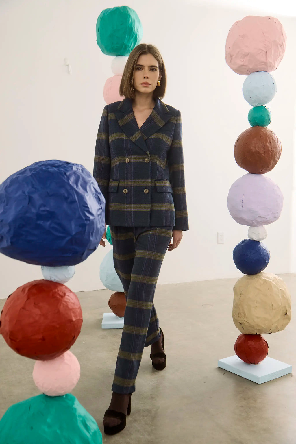 The Huntley Blazer in Stirling Plaid paired with the matching York Trouser.