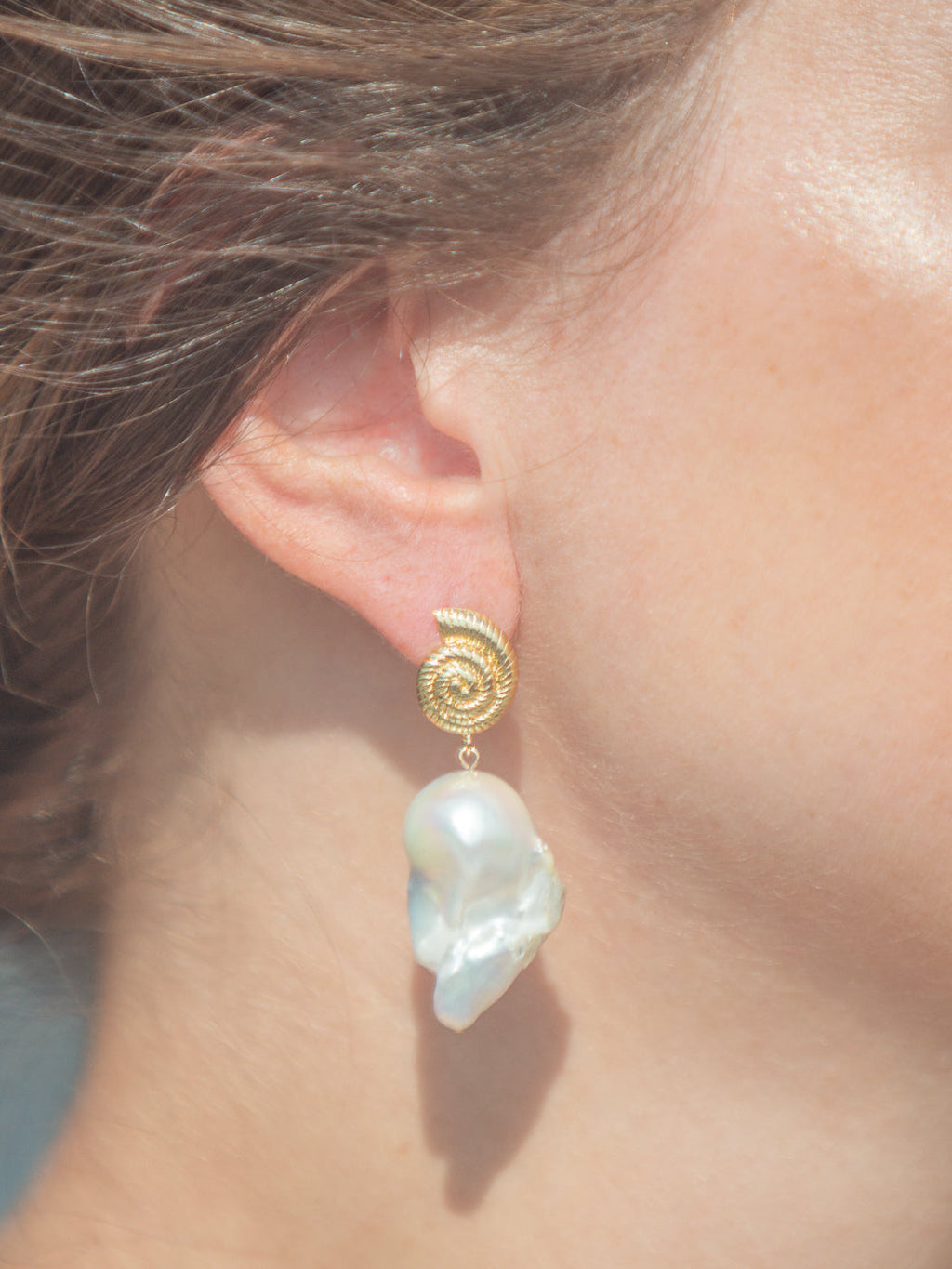 Ida Earrings in White