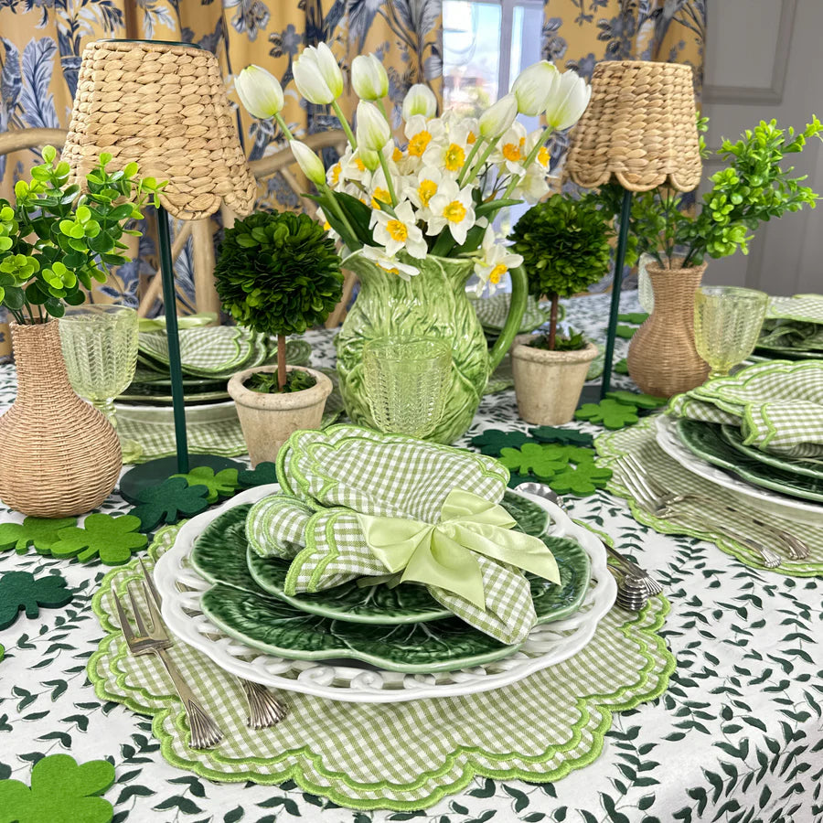 Leaves Tablecloth in Dark Green