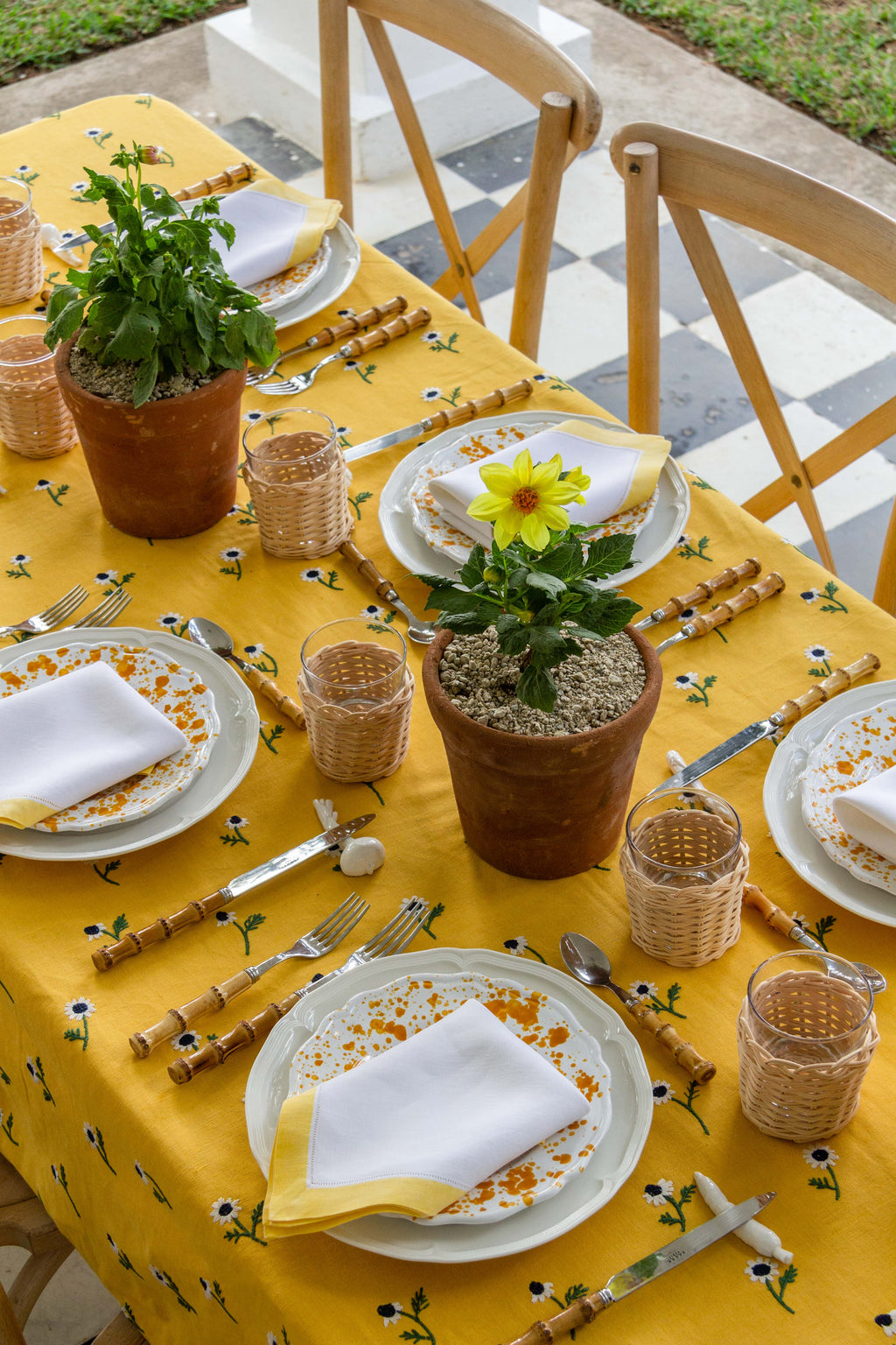 Manzanilla Rectangular Tablecloth in Mustard