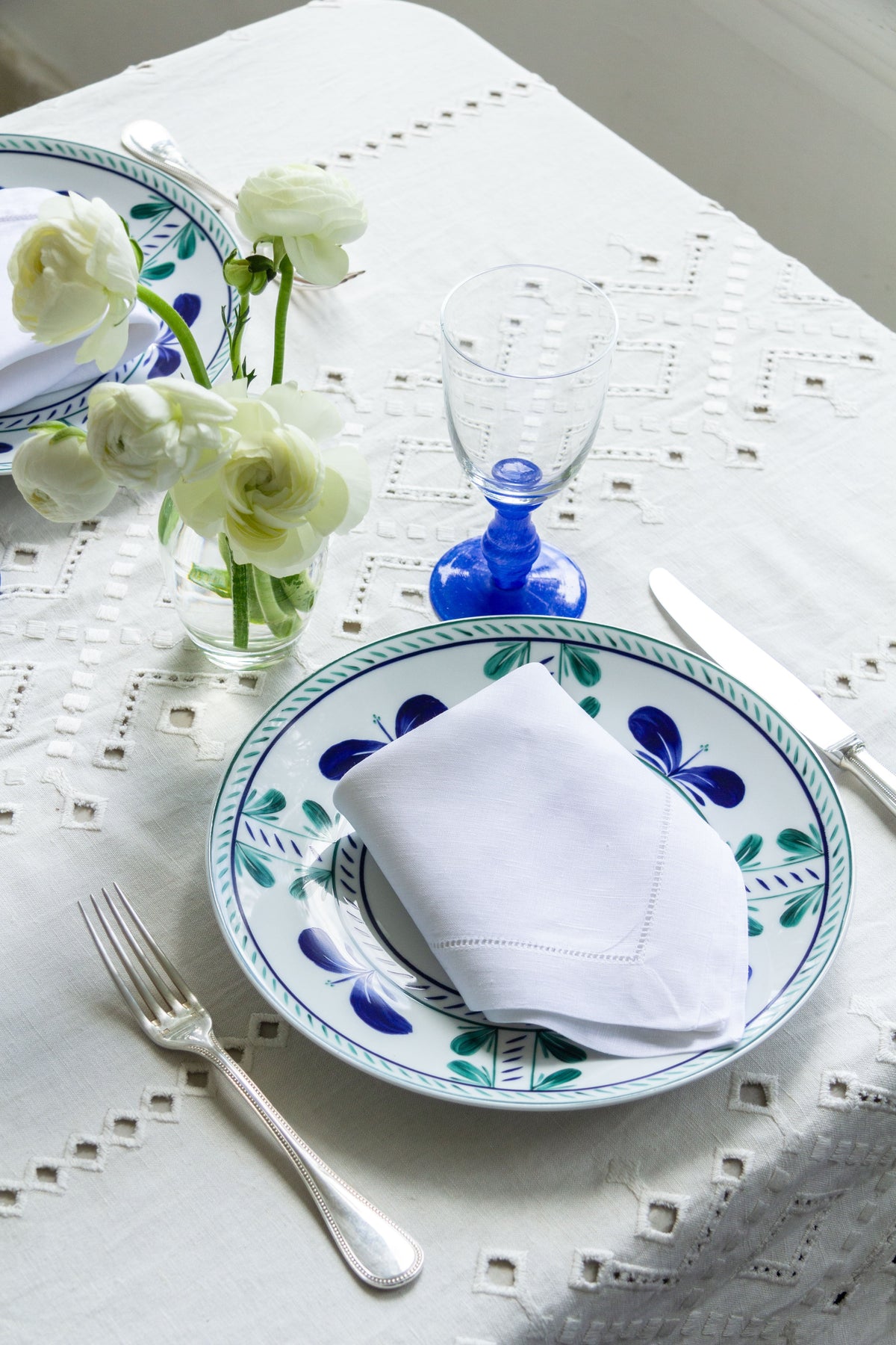 Ojete Rectangular Tablecloth in White
