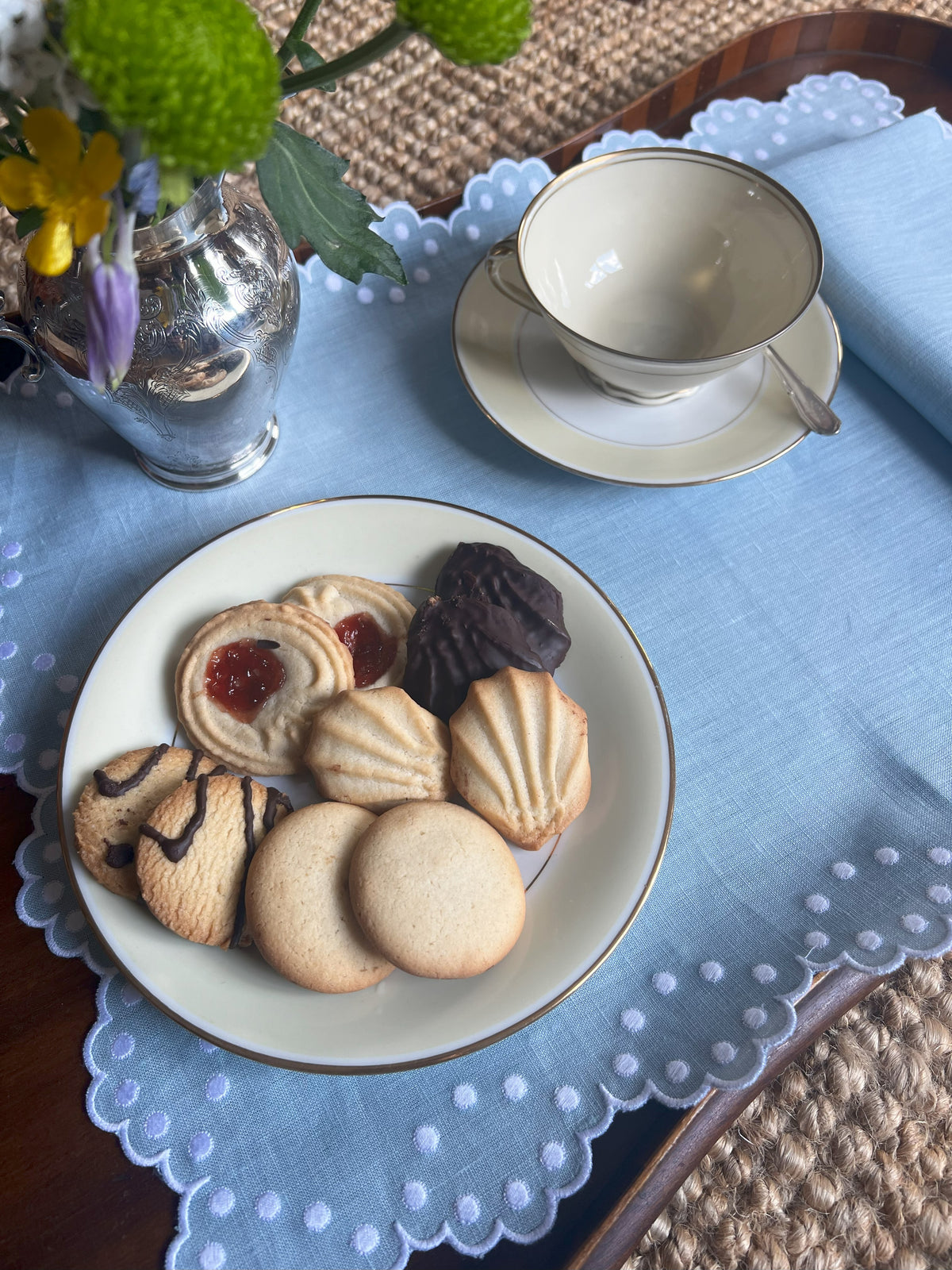 Bodoques Linen Placemat in Blue with White