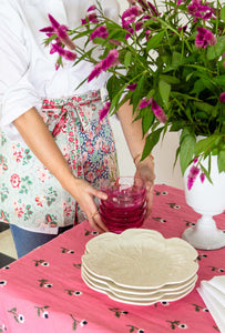 Manzanilla Rectangular Tablecloth in Bougainvillea