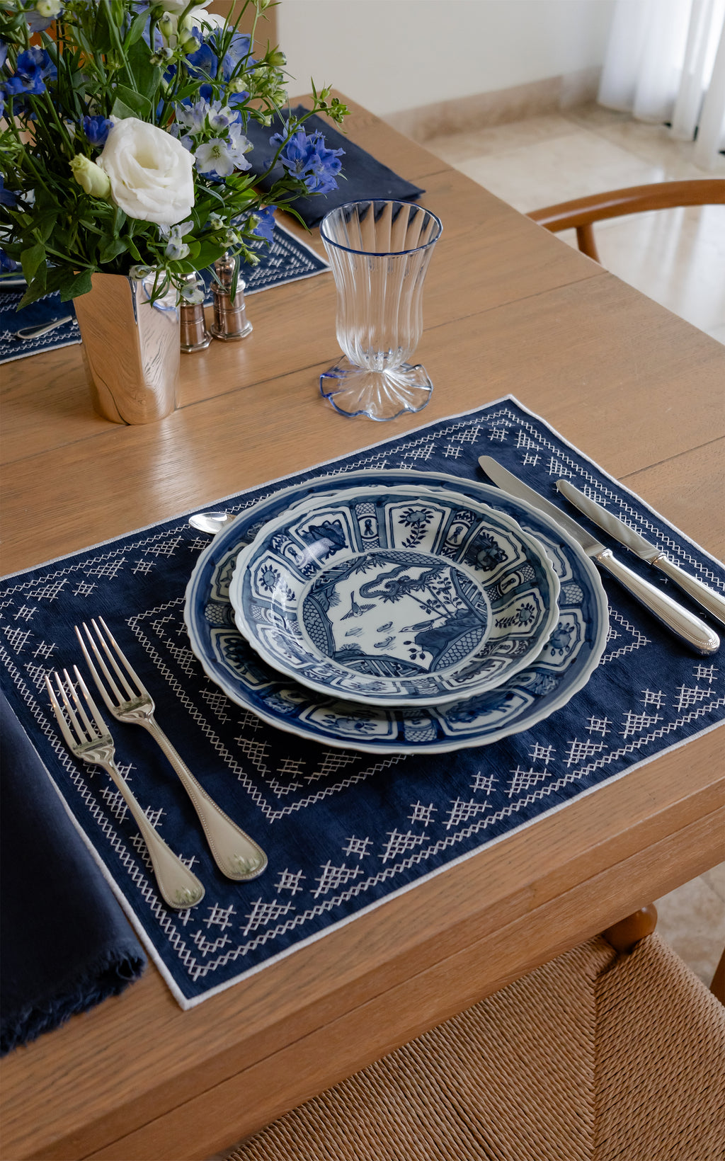 Pedralbes Placemats in Navy, Set of 4