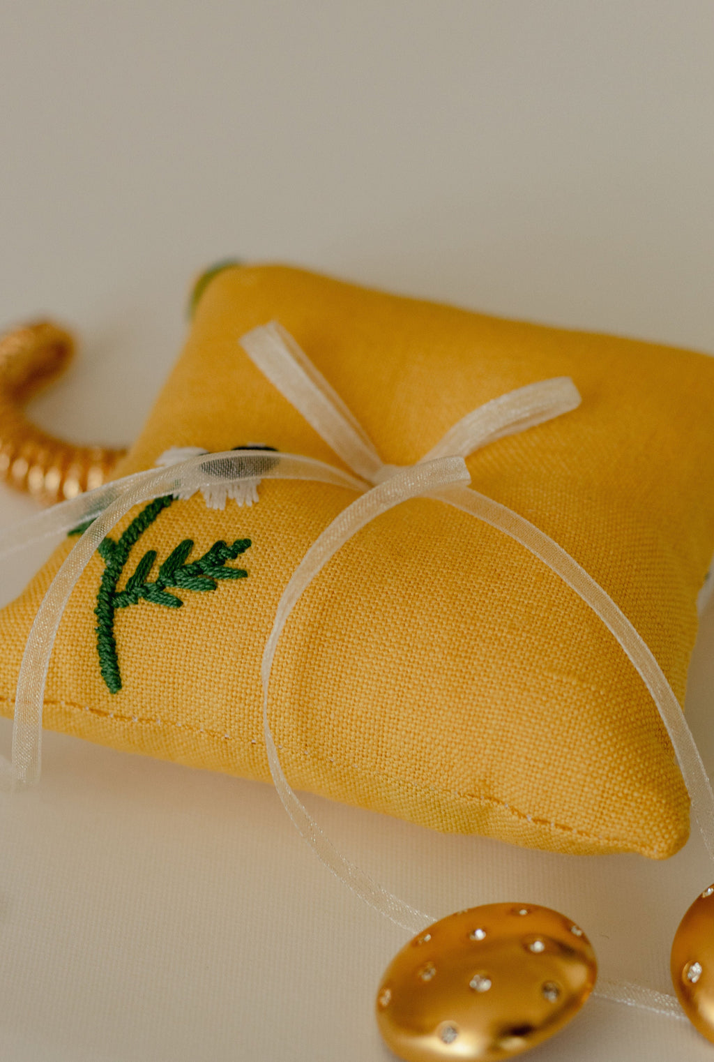 Manzanilla Ring Pillow in Mustard