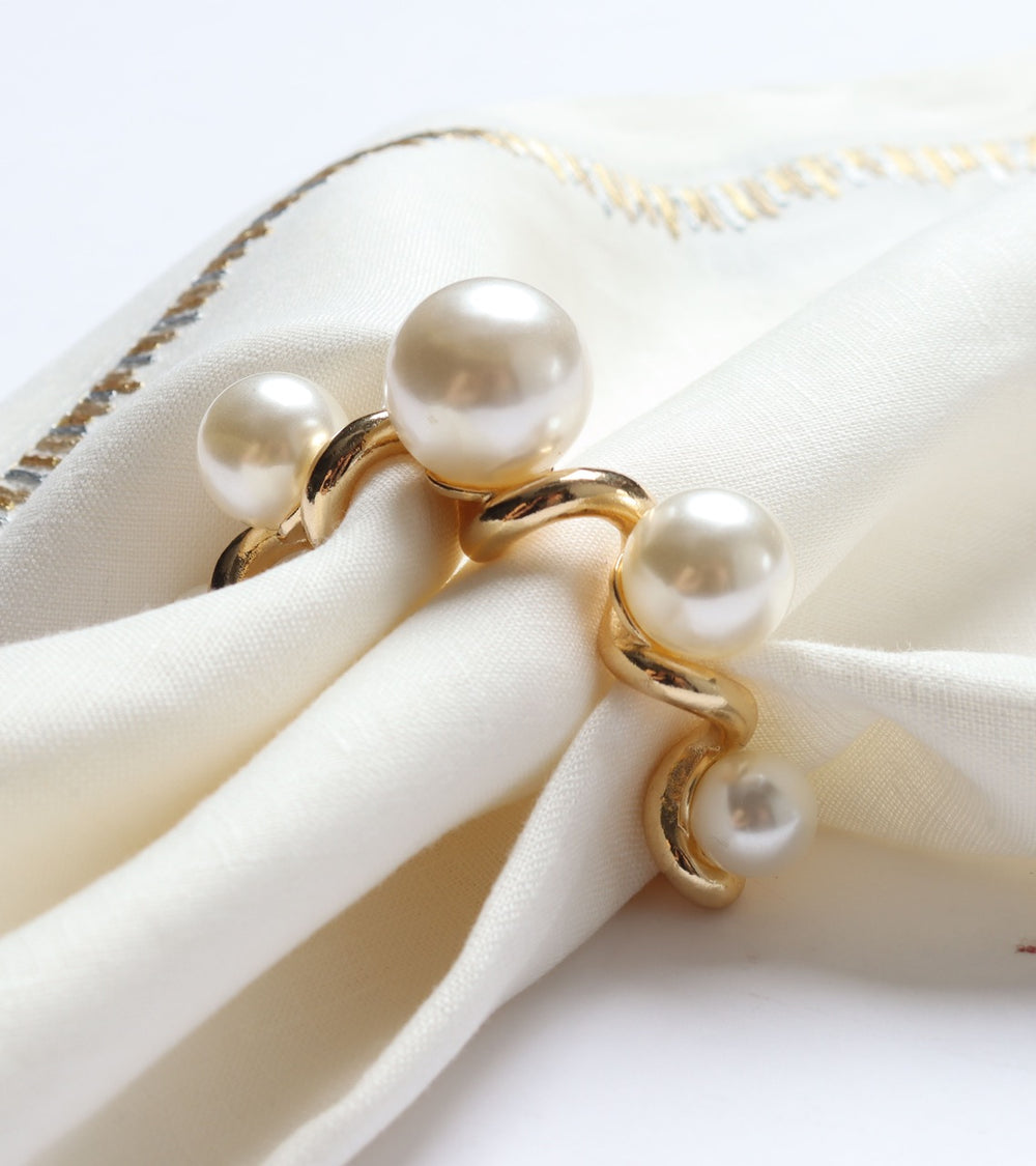 Pearl Drift Napkin Ring in Pearl & Gold, Set of 4