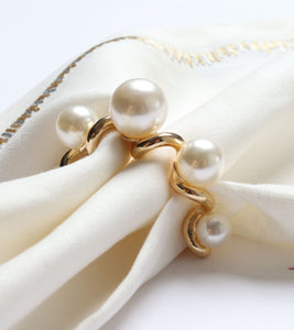 Pearl Drift Napkin Ring in Pearl & Gold, Set of 4