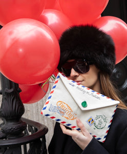 Special Delivery Clutch in White
