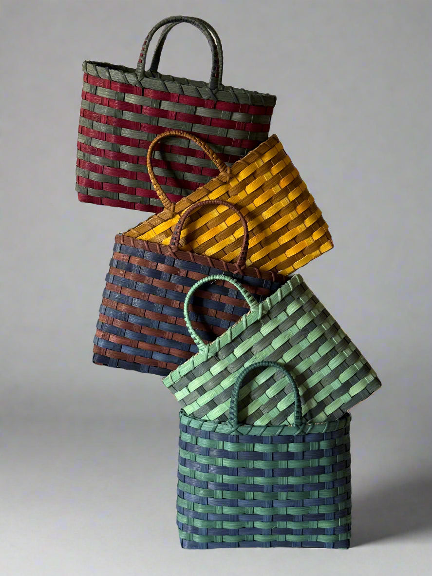 Retro-Travel Tote in Royal Pine