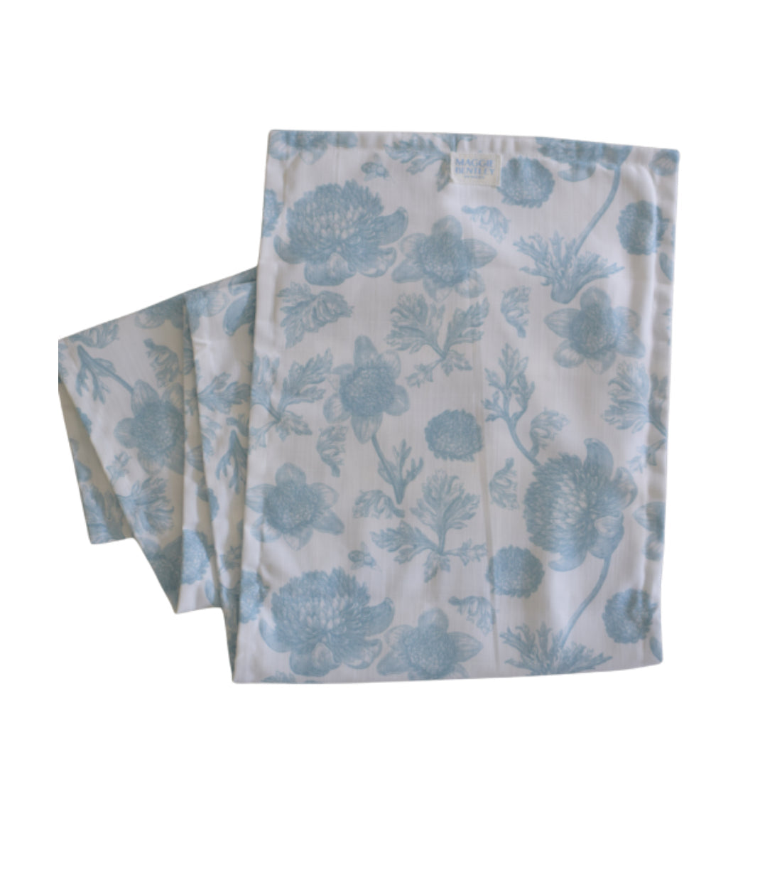 Garden Toile Table Runner