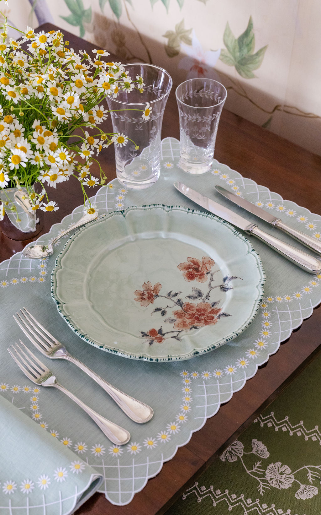 Daisy Placemat in Celadon