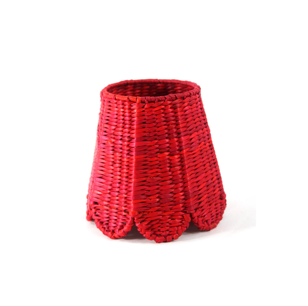 Small Seagrass Shade Cover Scalloped in Red