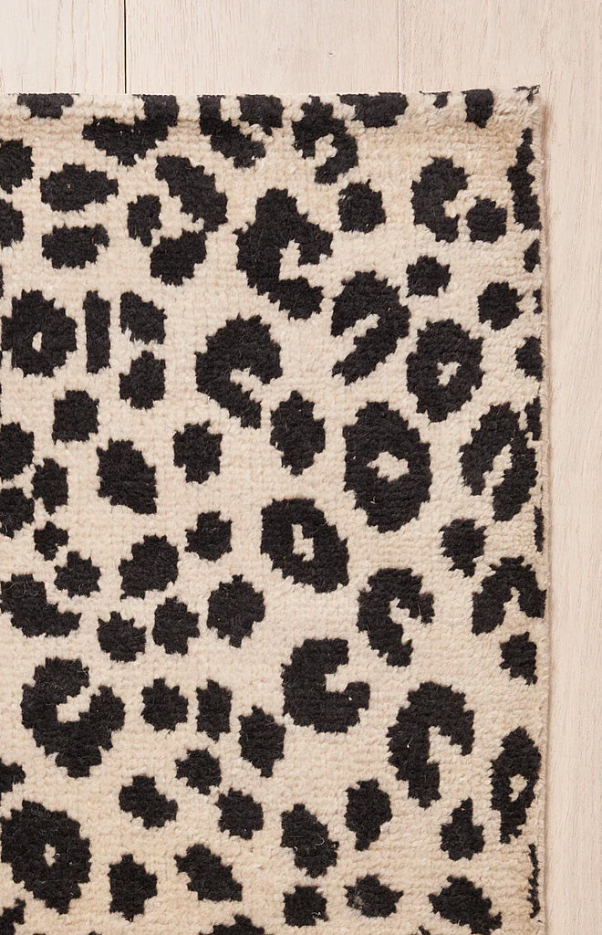 Iconic Leopard Hand-Knotted Rug in Graphite