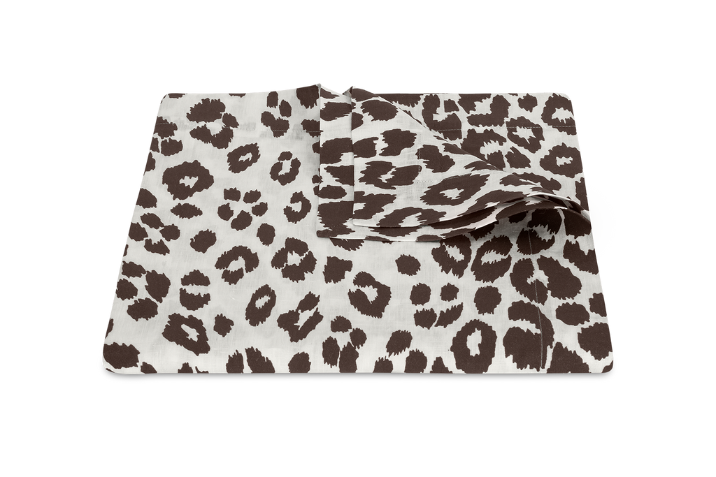 Matouk Schumacher Iconic Leopard Tablecloth