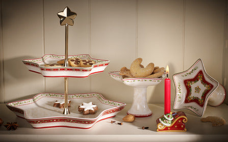 Winter Bakery Delight Tray Stand, Holly in Multi